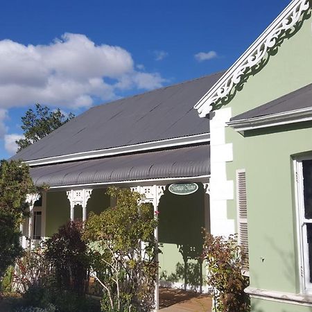 Montagu Manor Bed & Breakfast Exterior photo